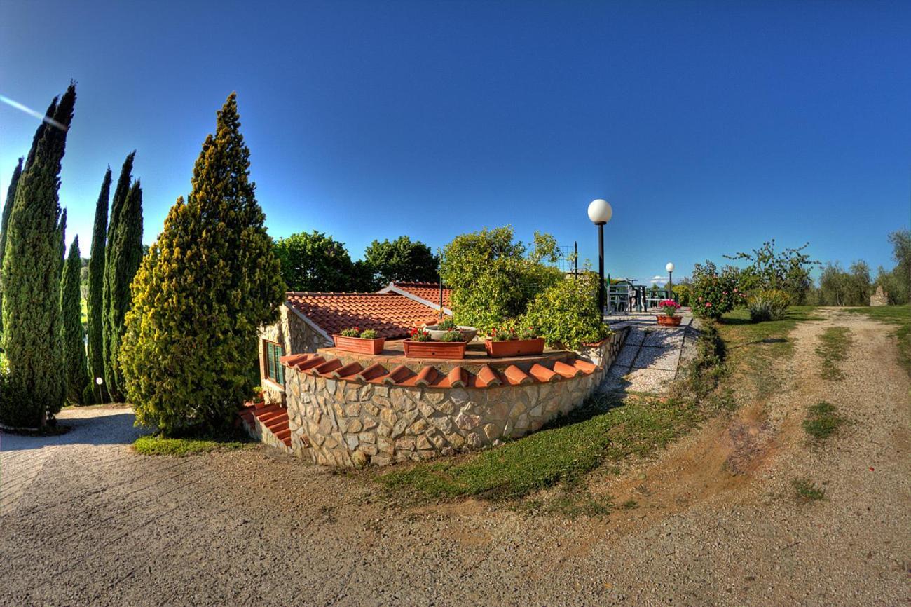 Agriturismo Poggio Del Drago Montemerano Exterior foto
